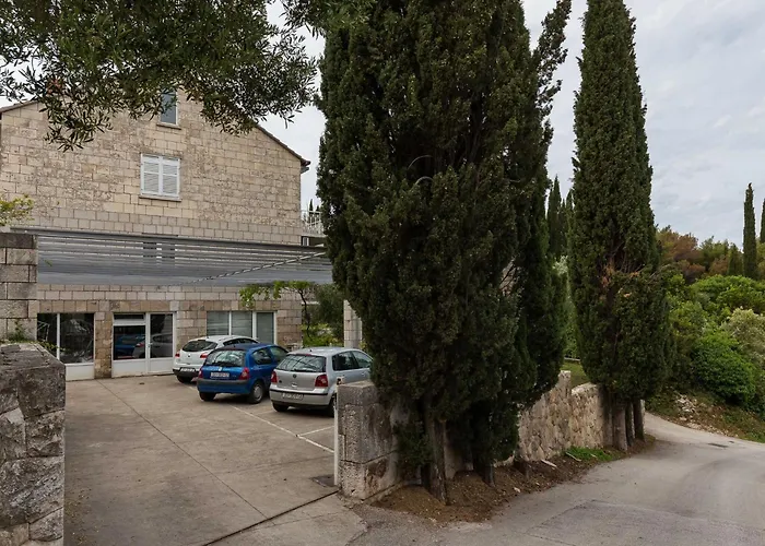 Sany - One Bedroom With Balcony And Sea View Appartamento